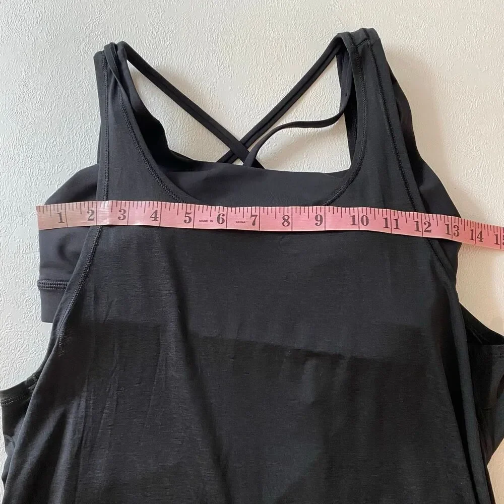 Lululemon Black Strappy Back Tank Top Size 6 Built-In Bra Yoga Workout